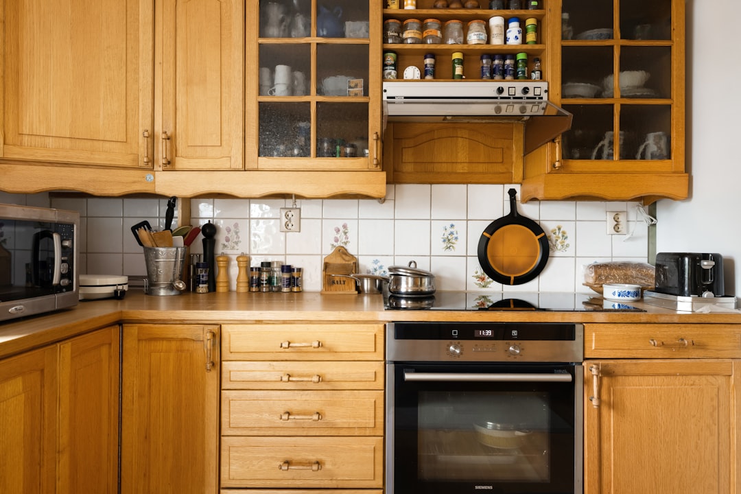Best Way to Get Contemporary Cabinets in Medford, New Jersey — illustrative photo (where to find solid wood traditional cabinets)