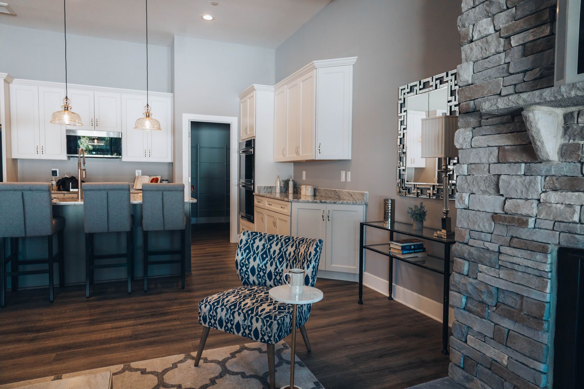 Blend Modern & Traditional Kitchens in Delran, NJ? — Design, Cabinetry & More context photo for Delran, New Jersey