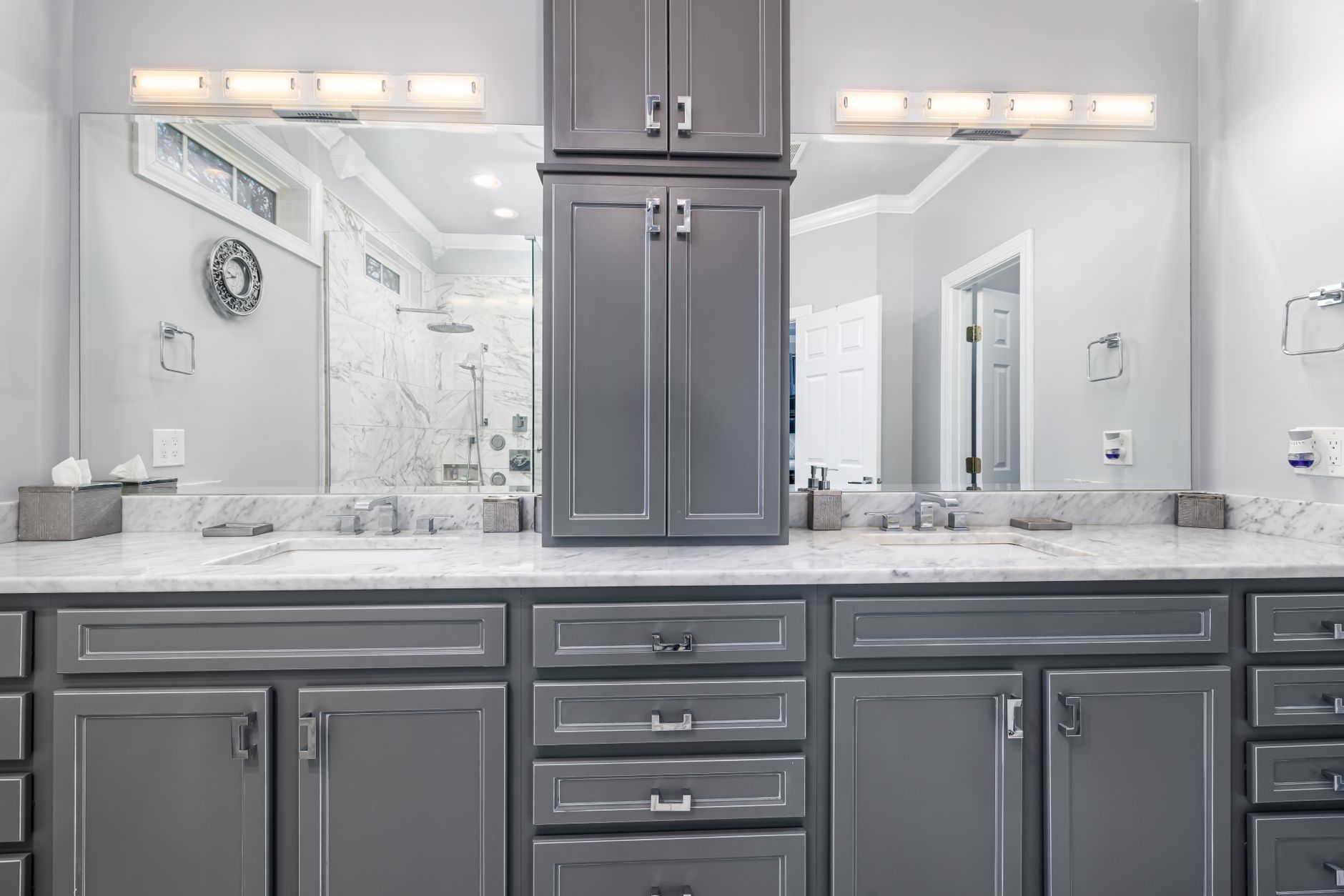Modern Kitchens for Medford Lakes: Styling Your Space — illustrative photo (Evesham)