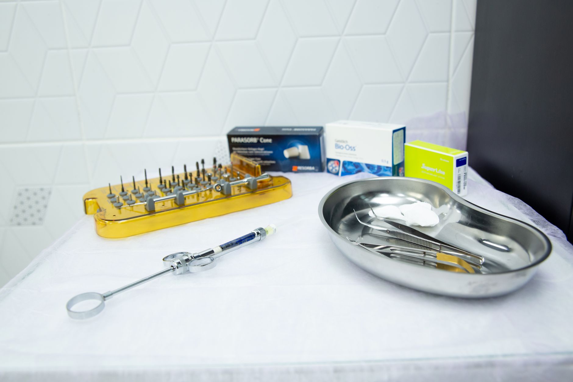 अपनी मुस्कान फिर पाएं: व्हिचर्च-स्टौफविले में डेंटल इम्प्लांट्स — Dentistry context photo for व्हिचर्च-स्टौफविले, ओंटारियो