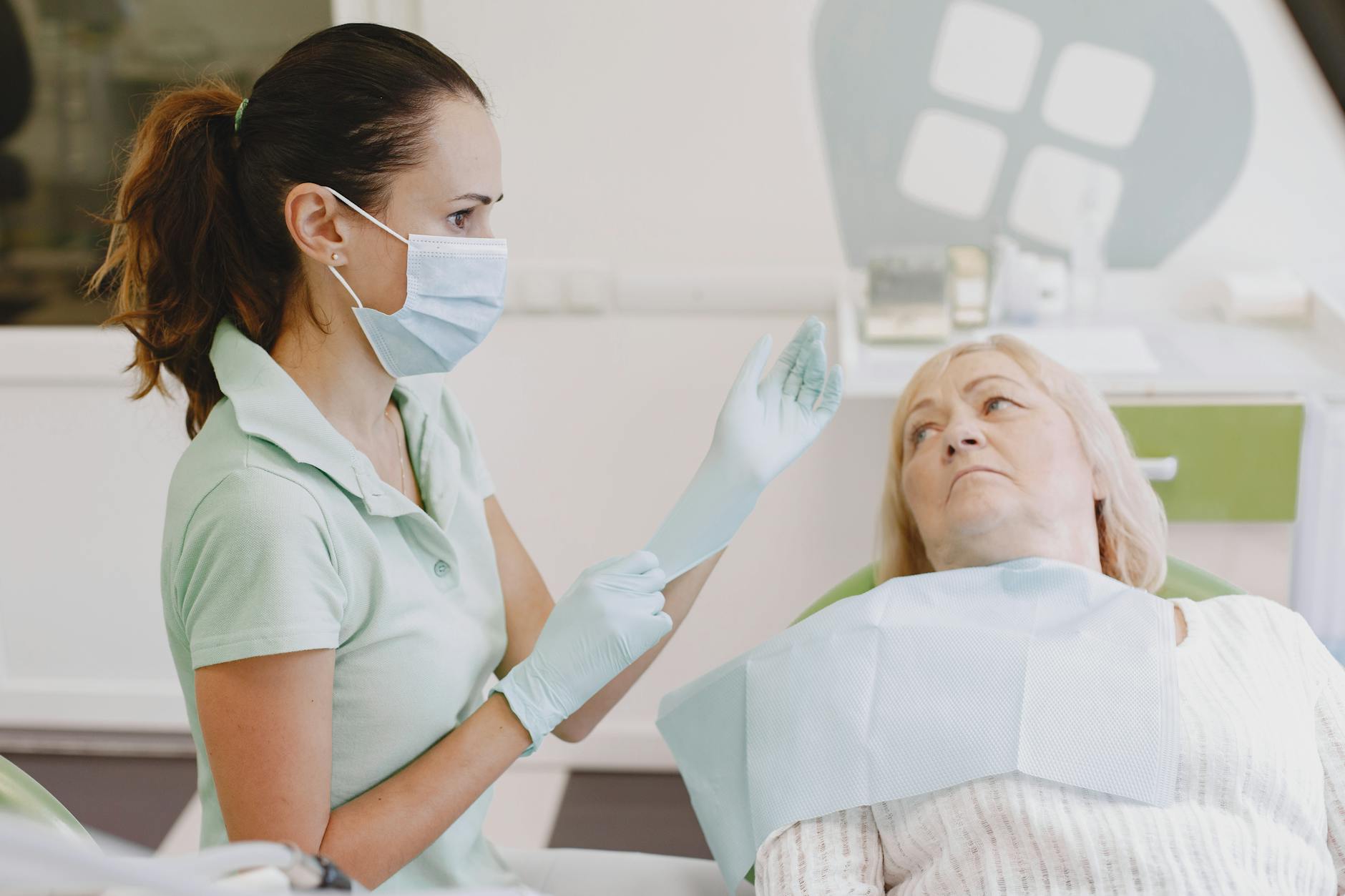 5 راهکار دنوست برای لبخندی درخشان در نیومارکت، انتاریو چیست؟ — Dentistry context photo for نیومارکت، انتاریو, 