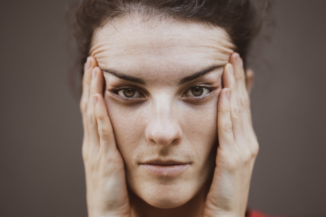 When to seek somatic healing to reconnect with your body online — Healthcare context photo for Online, Custom When to seek somatic healing to reconnect with your body online — Healthcare context photo for Online, Custom
