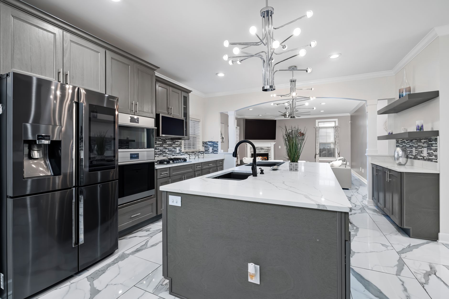 Haddon, NJ: Can a Mobile Showroom Simplify Your Kitchen Remodel? — Mobile cabinet design studio context photo in Haddon, New Jersey